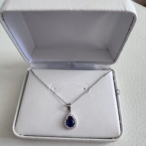 Pear Shaped Sapphire/Silver Necklace 925